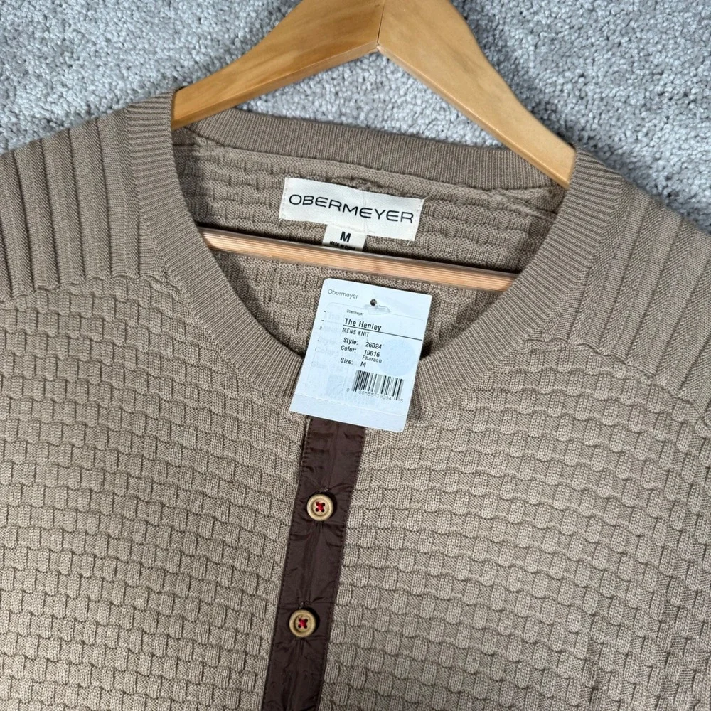 NWT Obermeyer Men's M Henley Knit Sweater Beige Textured Half Button Long Sleeve